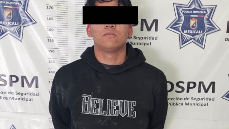 Localizan vehículo con reporte de robo violento en Tijuana; hay un detenido