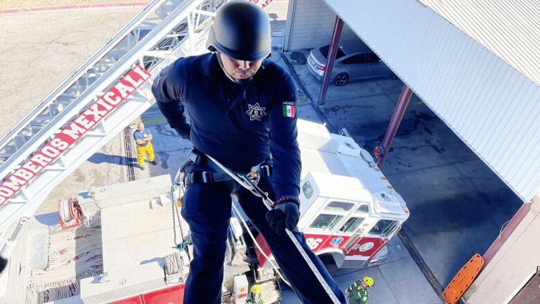 Capacitan a policías municipales en prácticas de rescate