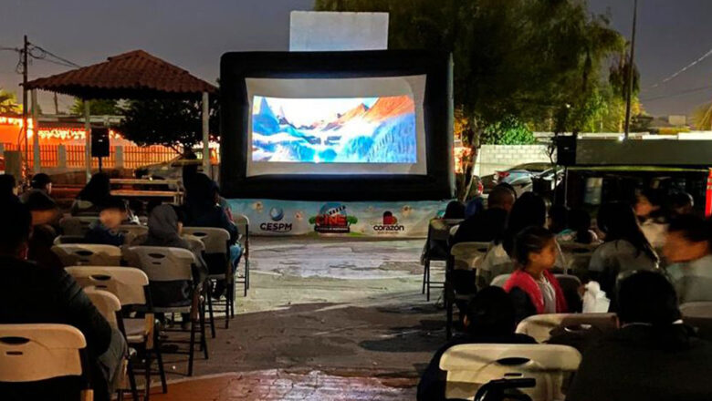 Lleva CESPM cine al aire libre