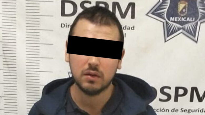 Rompe cristales de vehículo de su abuelo
