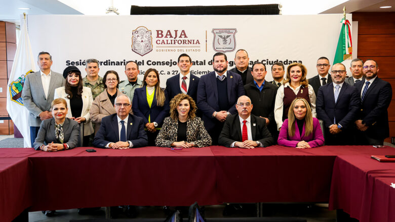 Firman alcaldes convenio de colaboración en seguridad con el estado