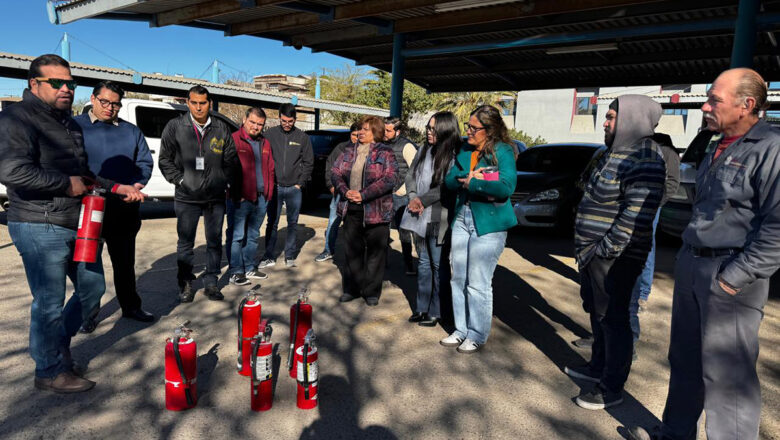 Recibe personal de la Secretaría del Agua capacitación contra incendios