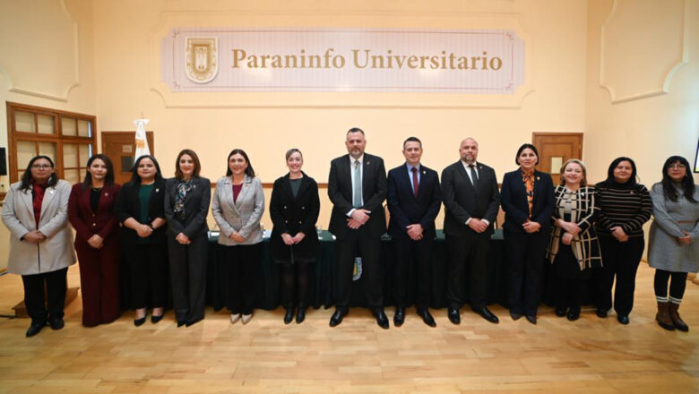 Rinden protesta presidentas y secretarias técnicas de los Consejos de Salud Mental de la UABC