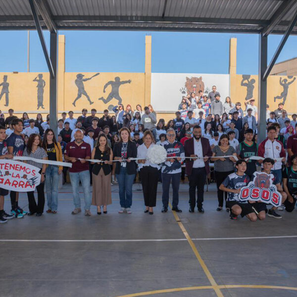 Inaugura COBACH BC techumbre en el plantel Miguel  Hidalgo y Costilla