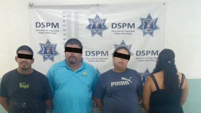Aseguran a cuatro personas por robo con violencia a farmacia