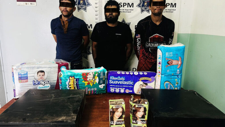 Capturan policía municipal a tres personas por daños y robo a farmacia en zona Oriente