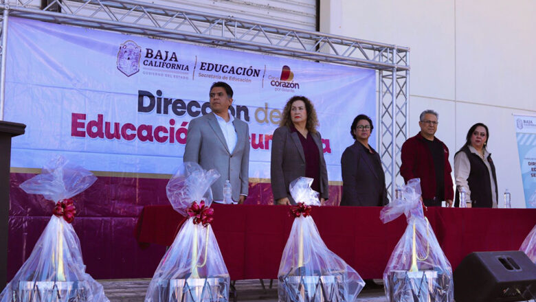 Fomentan valores cívicos con concurso de bandas de guerra