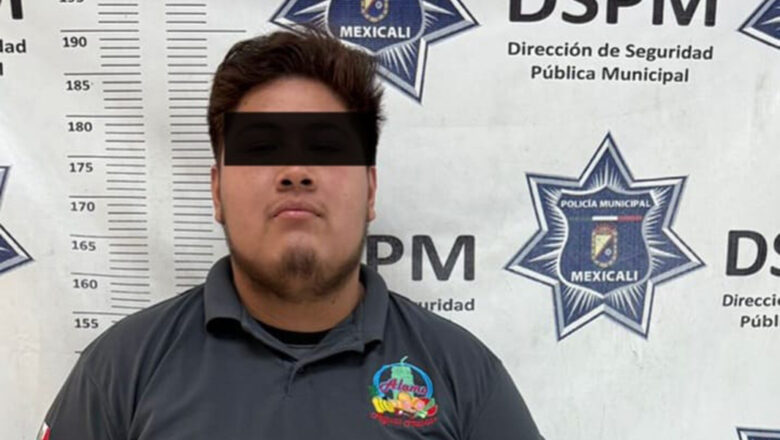 Amenaza a mujer con pistola de juguete durante accidente de tránsito