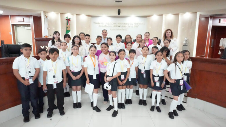Congreso  celebra el día de la niña y niño funcionaria y funcionario 2026