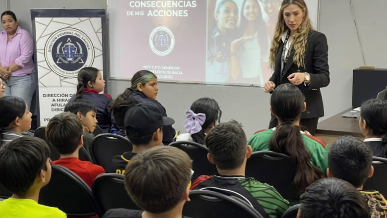 Imparte Fiscalía pláticas y talleres para prevenir situaciones de riesgo en planteles educativos
