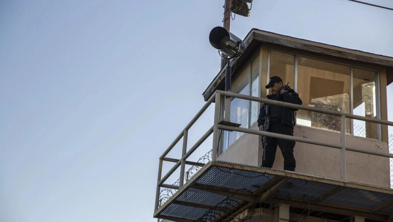 Custodio intentó introducir droga y celulares en penal de El Hongo
